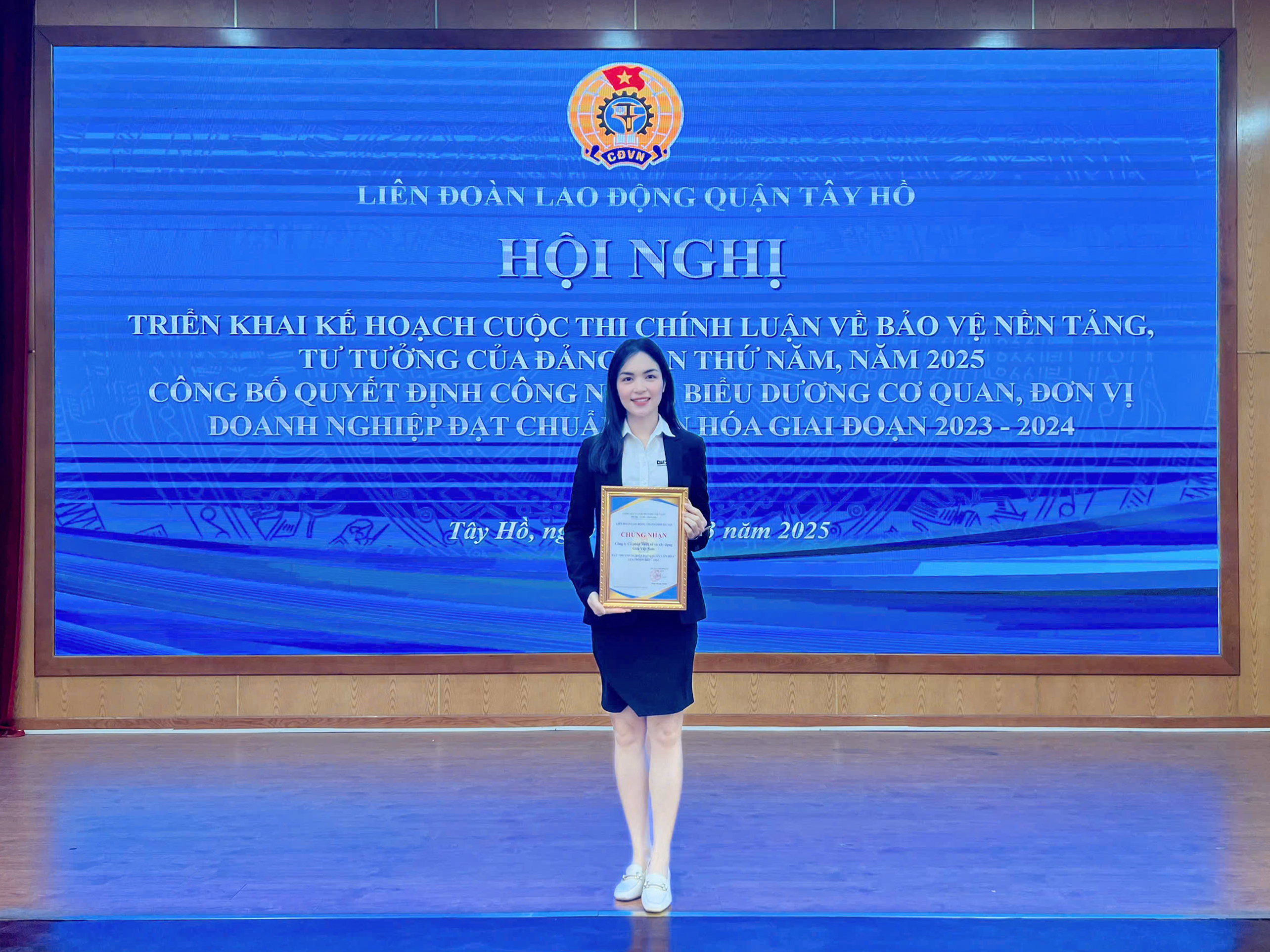 z6428176938211_e138d12034ca5d9815fb04739ece4220