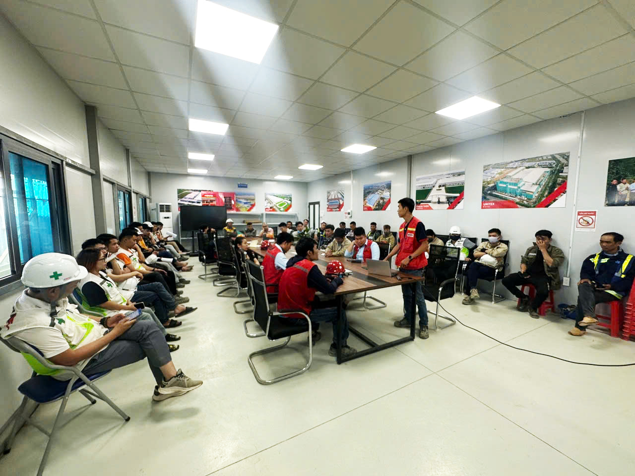 z6527391193894_25f1f3d85dd49d1871ed8ae3ffe9e140